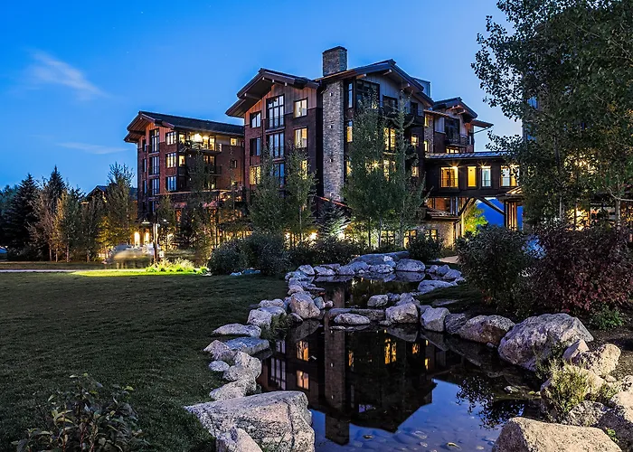 Experience Luxury and Comfort at the Best Hotels in Jackson Hole