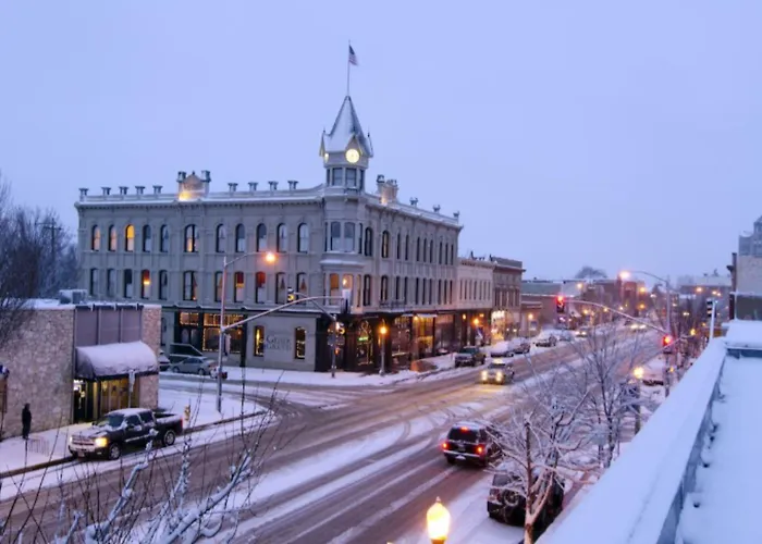 Top Picks for Baker City Hotels: Where Comfort Meets Convenience