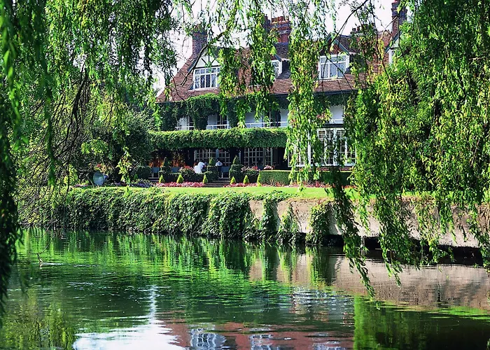 Top-Rated 4 Star Hotels in Reading