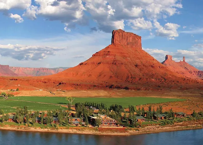 Discover the Best Hotels in Moab, Utah for Your Next Adventure