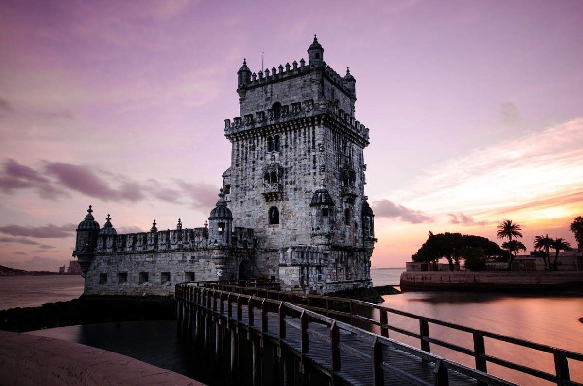 Where to sleep in Lisbon: tips and the best neighbourhoods to stay in