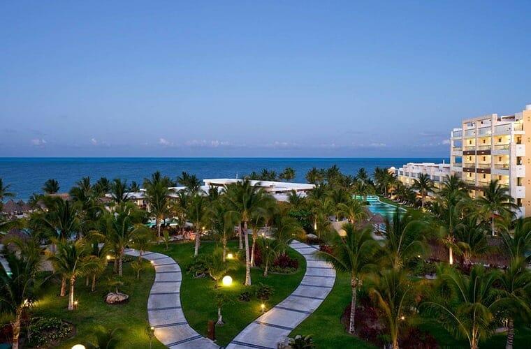 excellence playa mujeres